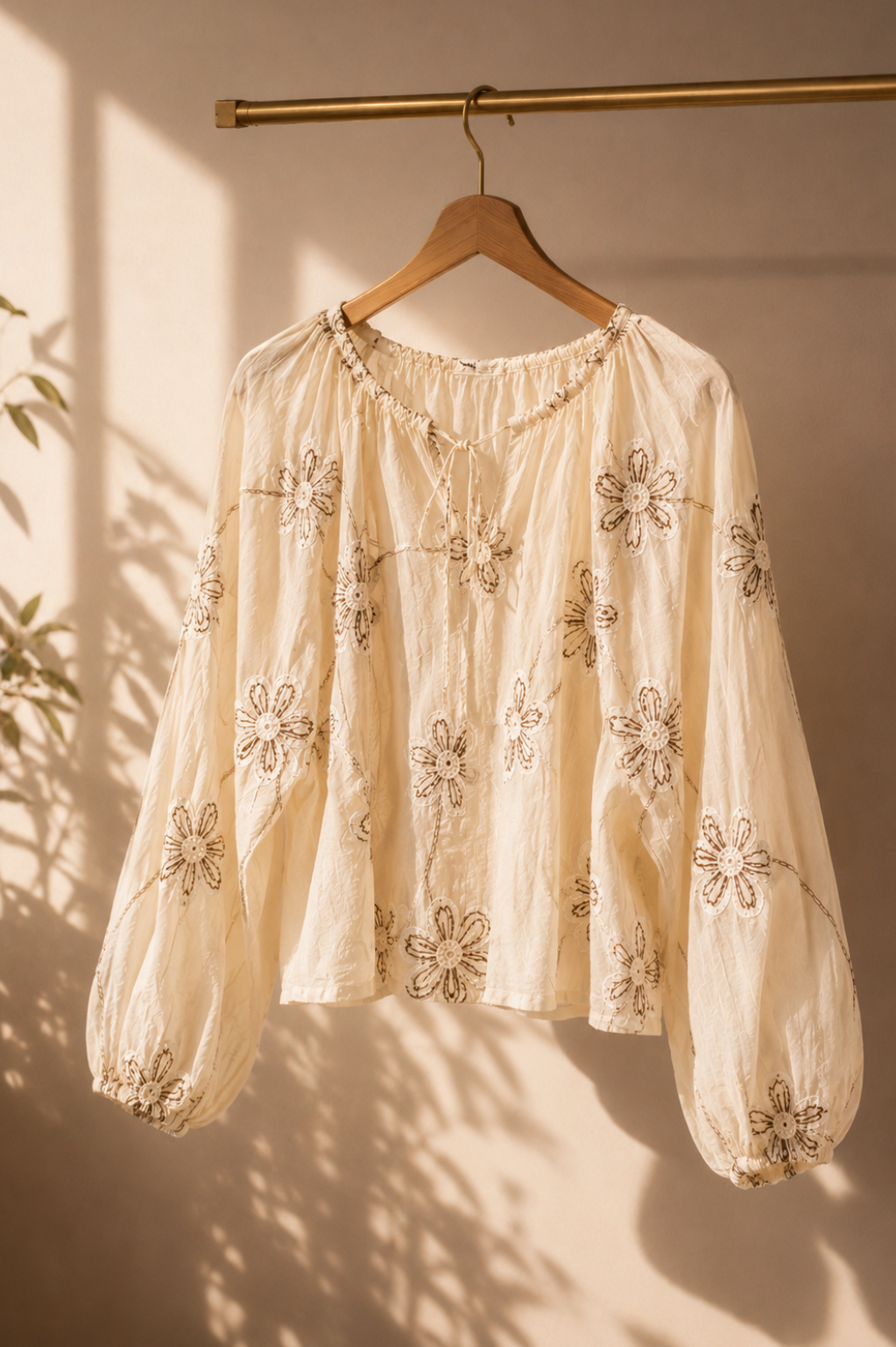 Blouse Florale Brodée